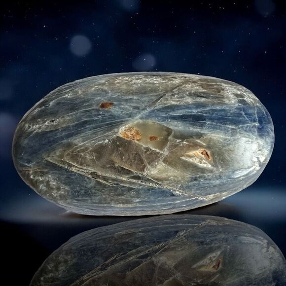 Blue Kyanite Crystal Meditation Palmstone‎ (#7) - Picture 1 of 10